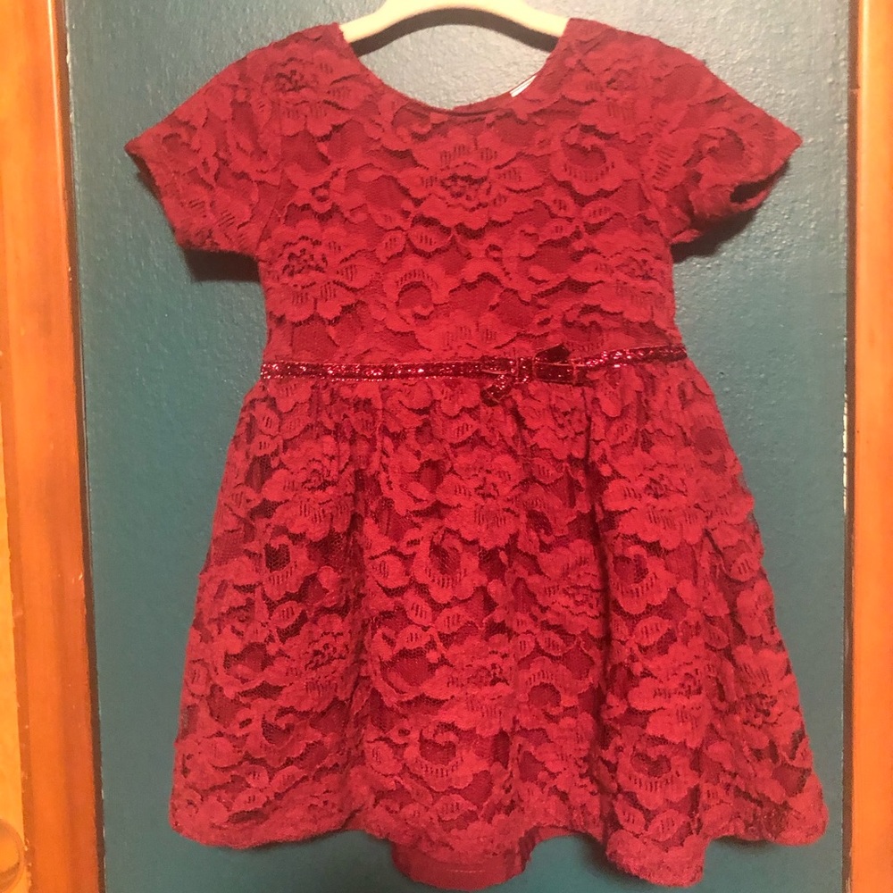 💃🏻👶Carter’s red lace holiday dress